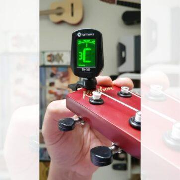 Harmonics TH 101 Clip on Tuner for Guitar Bass Violin Ukulele Chromatic with LED Screen 3